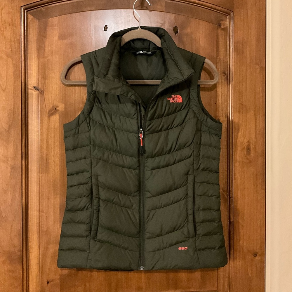 The North Face Women's Dark Green Down Puffer Vest 550